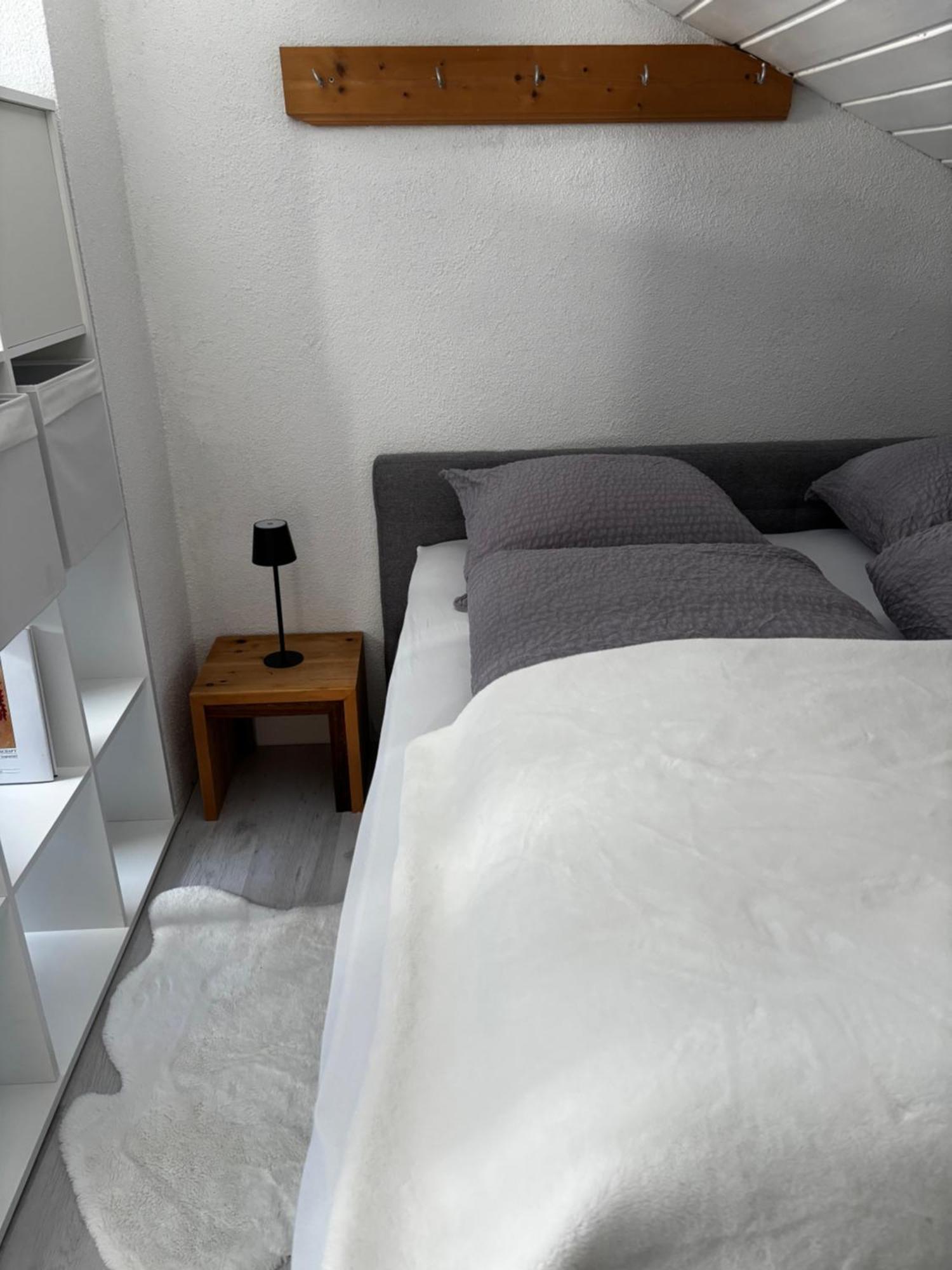Lechtaler Alpenblick Landeck - Privatzimmer & Ferienwohnung Exteriör bild